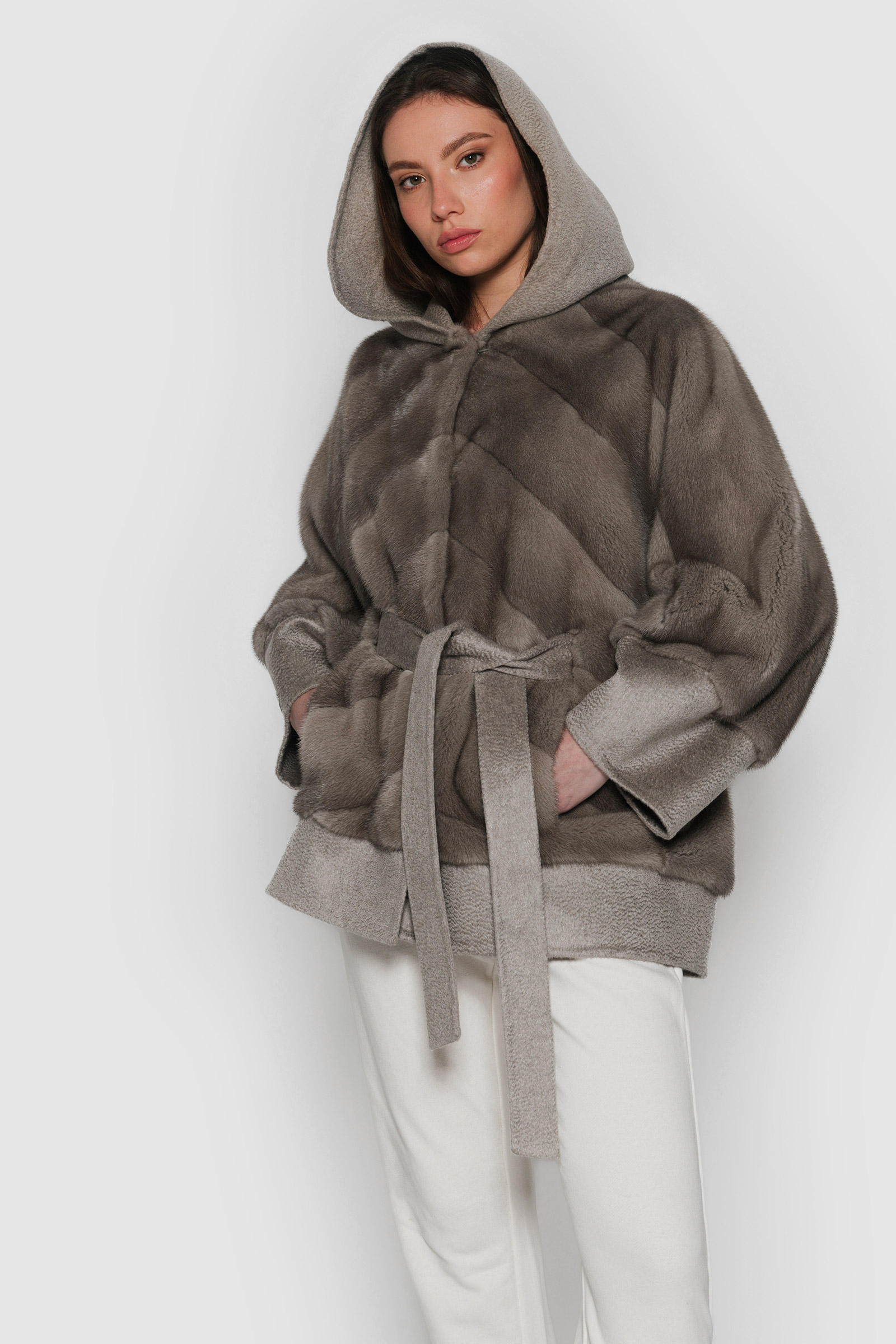 Cashmere jacket and silverblue mink - Image 2