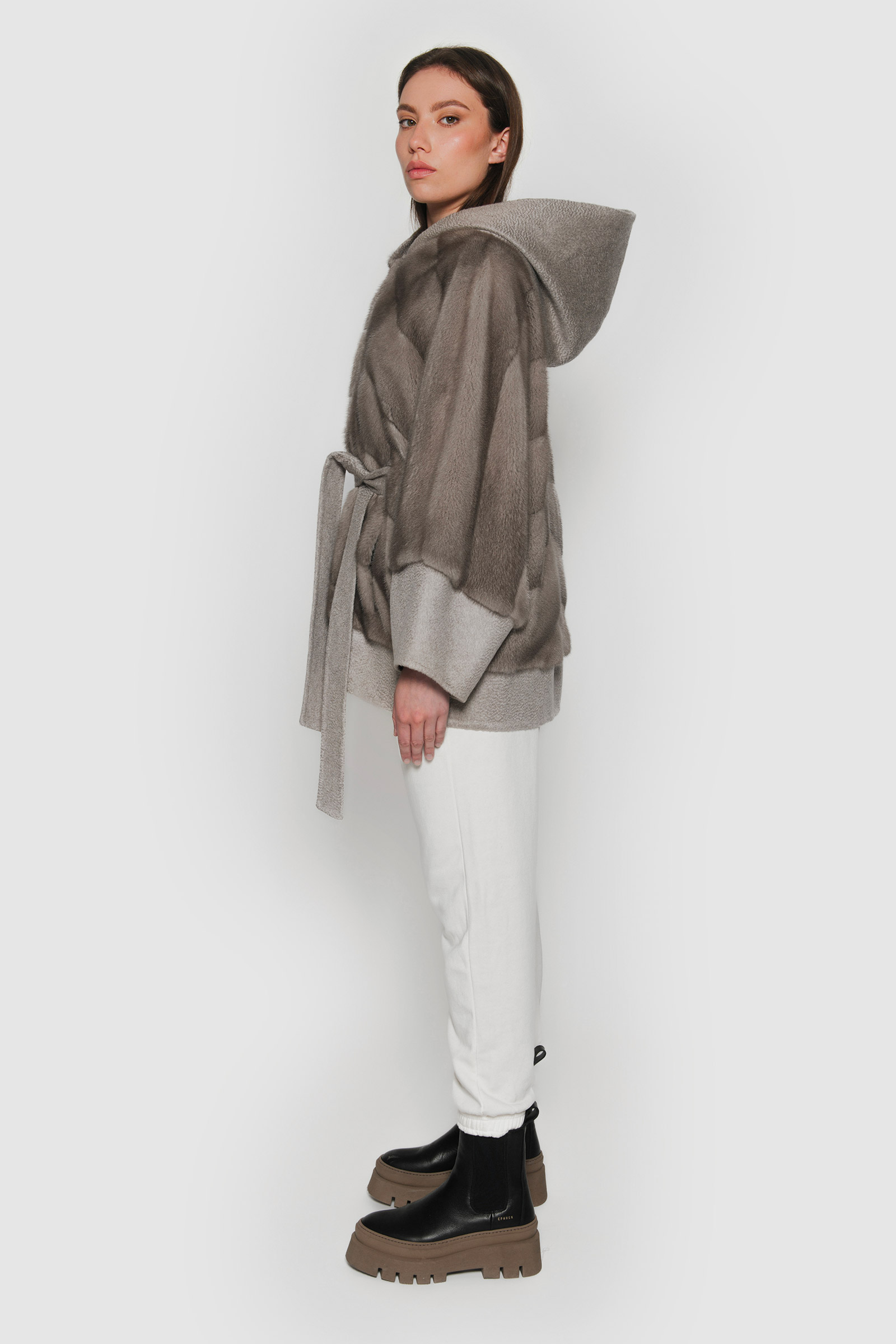 Cashmere jacket and silverblue mink - Image 4