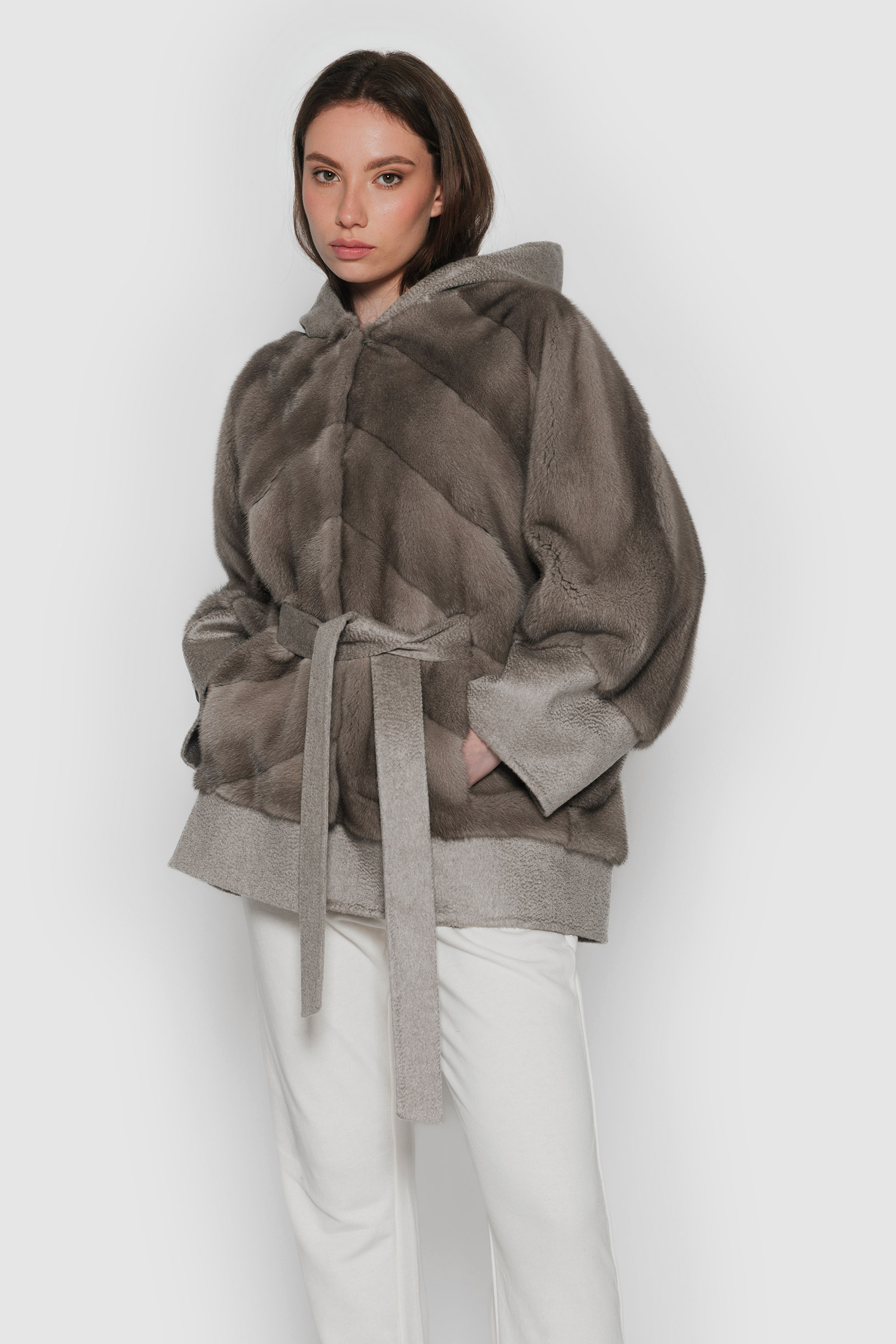 Cashmere jacket and silverblue mink - Image 6