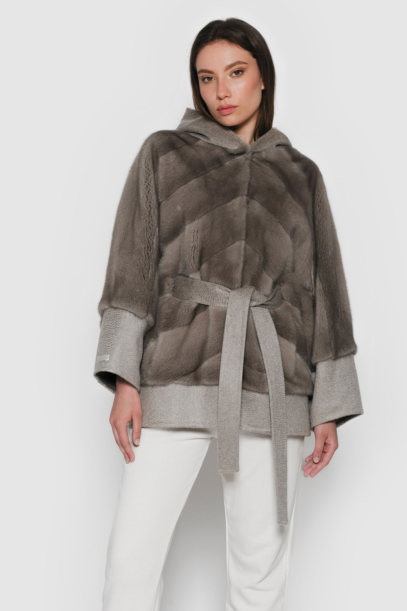 Cashmere jacket and silverblue mink - Image 7