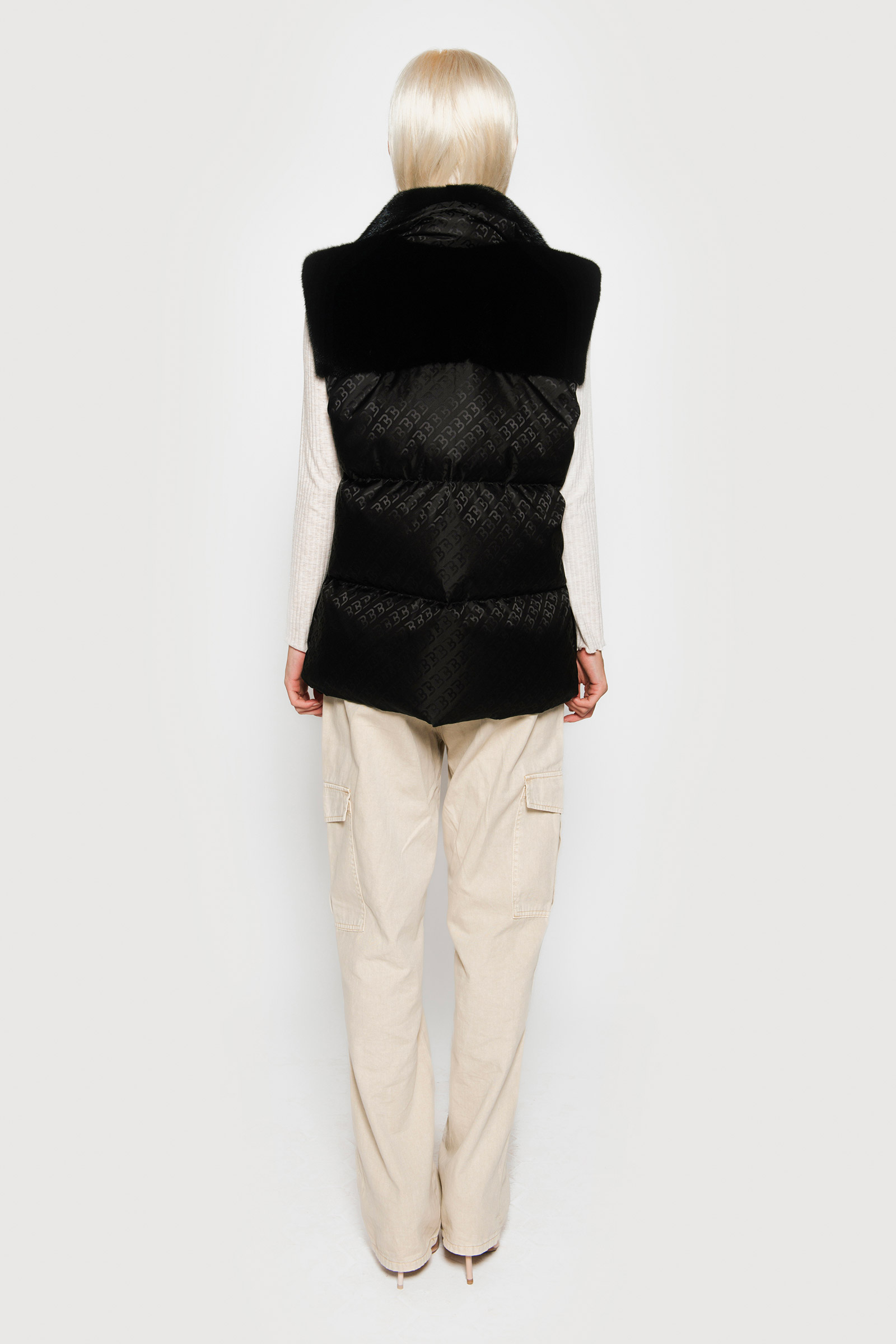 Logo vest and mink black nafa - Image 5