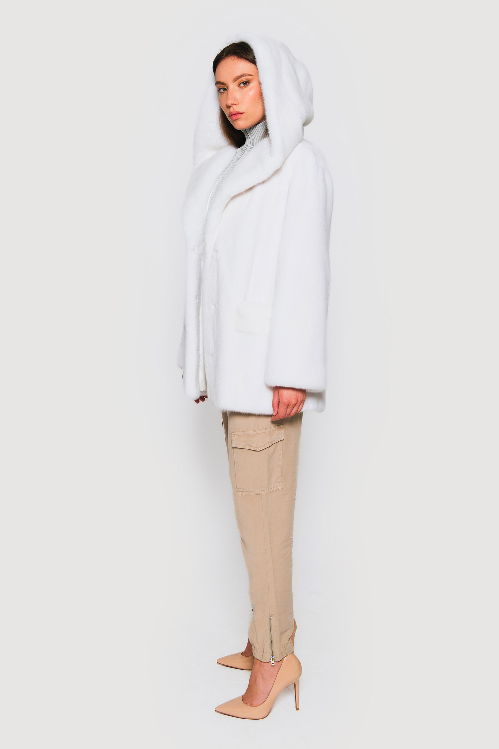 Natural white mink jacket - Image 4