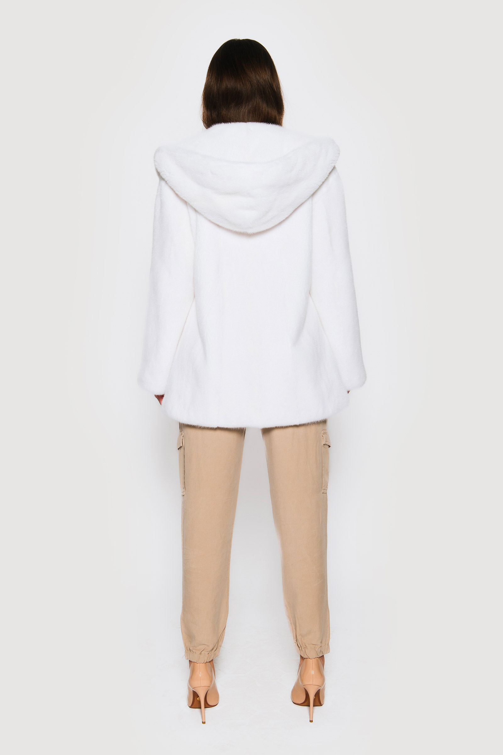 Natural white mink jacket - Image 5