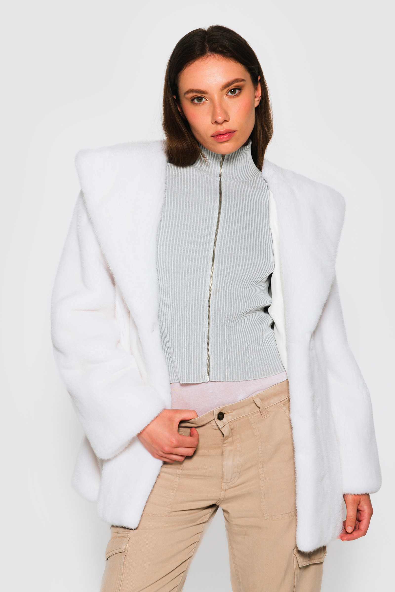 Natural white mink jacket - Image 6