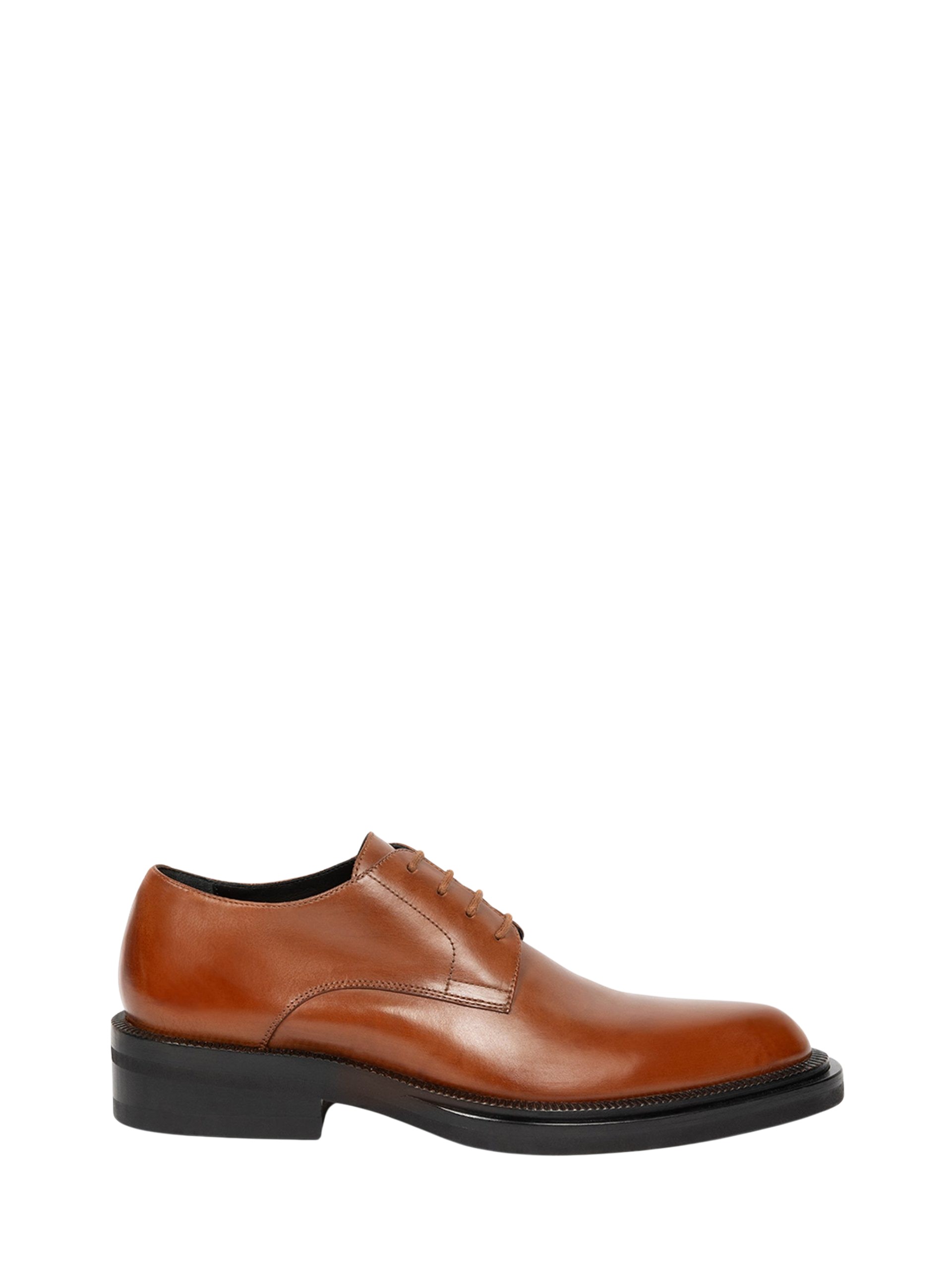 Leather derby shoes